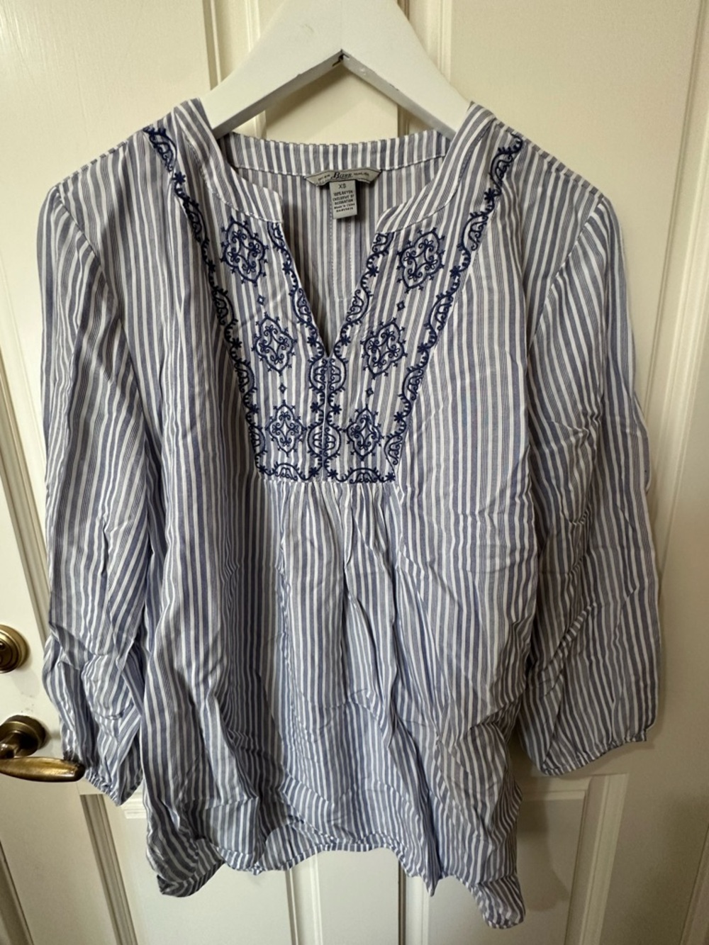 G.H. BASS Embroidered Tunic Blouse Top Shirt Striped Blue & White in Women’s XS